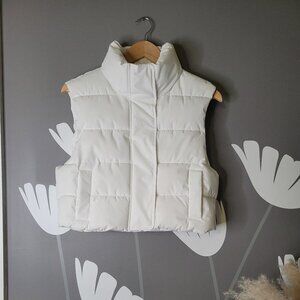 NWOT Garage Clothing Tech Puffer Vest Size XS
